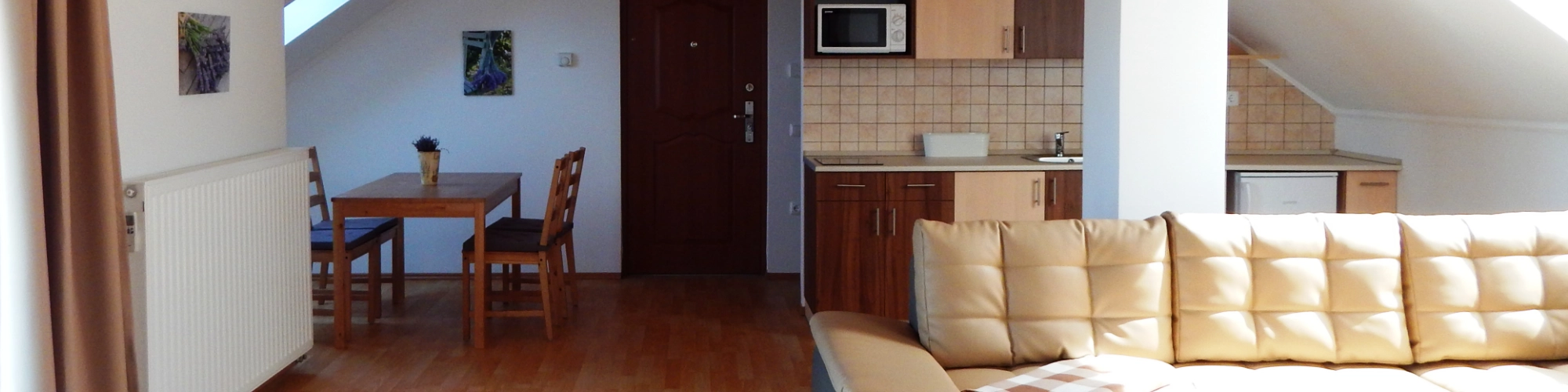 Falevél Apartmanház